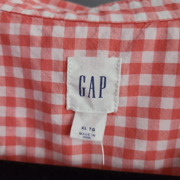 GAP Red and White Checkered Button Down Shirt - Picture 11 of 13